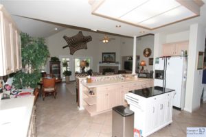 evergreen-tx-featured-home-for-sale-interior